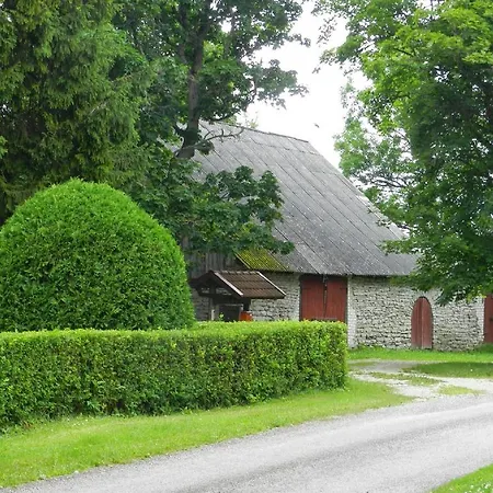 Külalistemaja Manor Saare (Laanemaa)