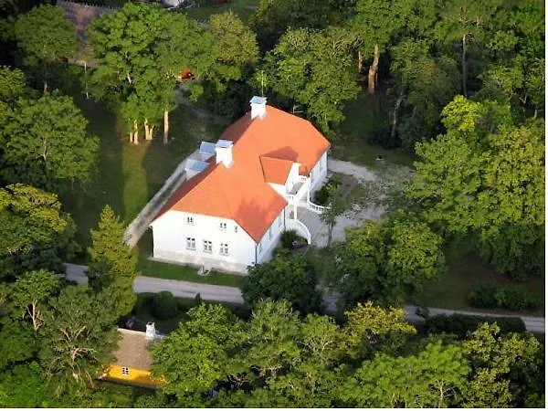 Gostinjska kuća Manor Saare (Laanemaa)