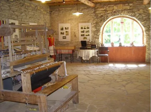 Manor * Saare (Laanemaa)